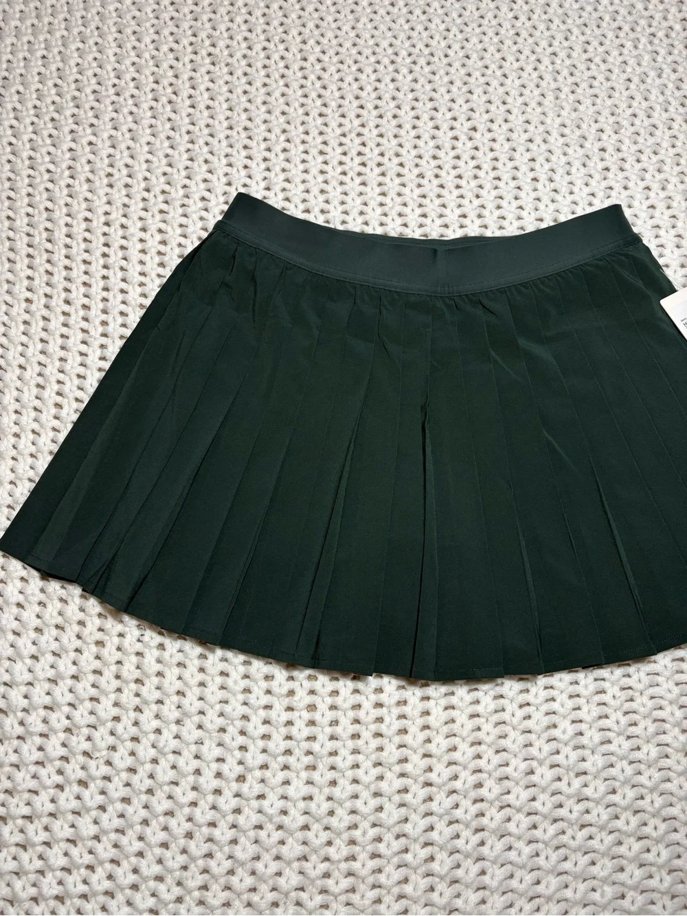 NWT lululemon legacy green high rise pleated tennis skirt size 8